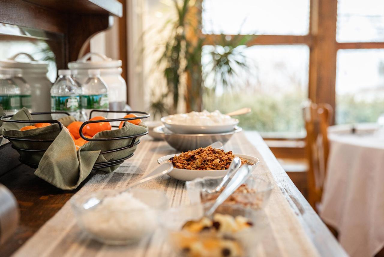 Spouter Inn Bed & Breakfast Lincolnville Zewnętrze zdjęcie
